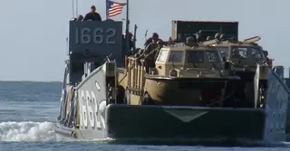 ভেনেজুয়েলায় মাদক বিরোধী অভিযান চালাতে কংগ্রেসের অনুমতি প্রয়োজন নেই: ট্রাম্প